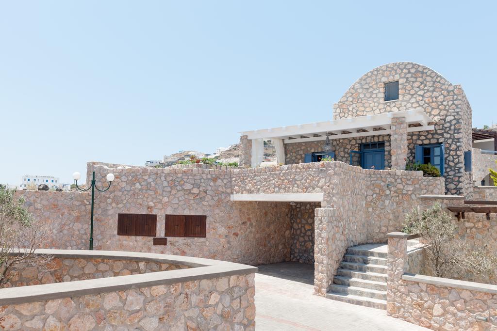 Red Cliff Villa 2Bedroom Villa With Caldera View And Plunge Pool Akrotírion Pokój zdjęcie