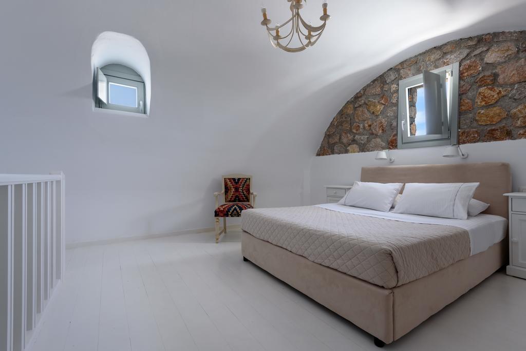 Red Cliff Villa 2Bedroom Villa With Caldera View And Plunge Pool Akrotírion Zewnętrze zdjęcie